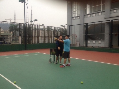 Lớp học tennis ở Hà Nội
